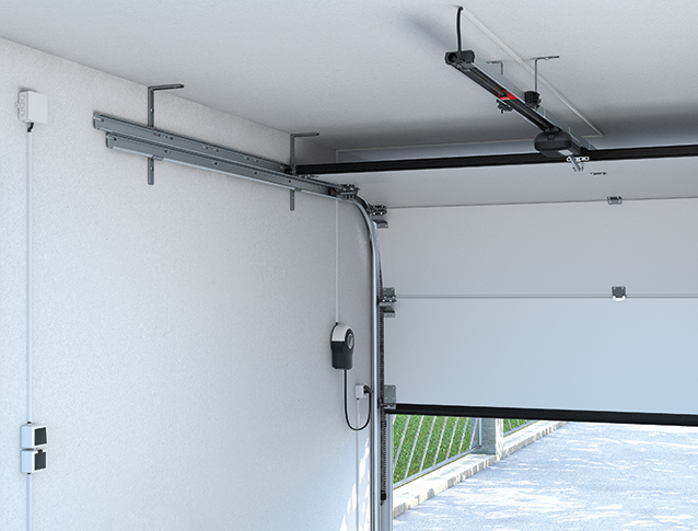 Mounting options for Sommer operator pro+ with separate control unit housing